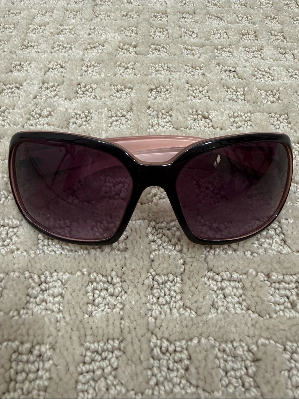 O BY OSCAR DE LA RENTA | Y2K Oversized Pink & Brown Sunglasses